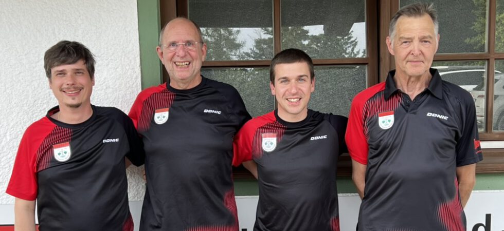 4. Herren-Mannschaft von links: Karl Sperl, Peter Herrchen, Michael Weber, Georg Biechl; nicht abgebildet: Sigmund Wacker