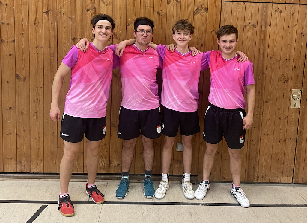 Erste Herren in Pink